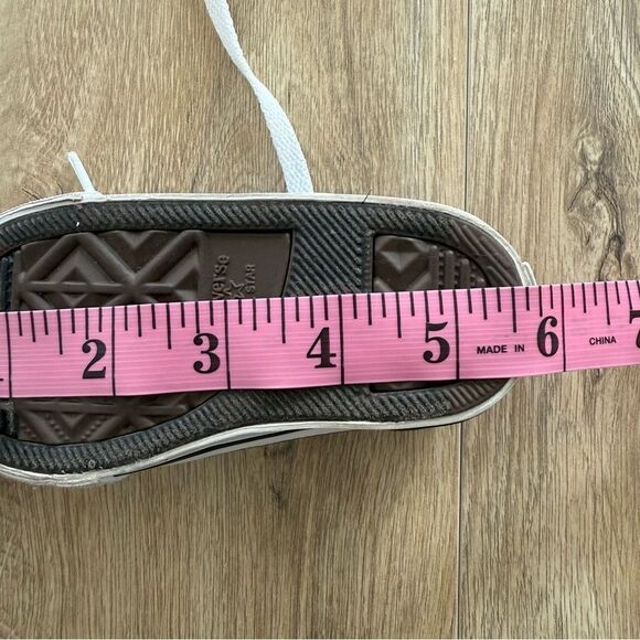 Converse All Star Low Top Purple Infant Sneakers – Size 5 - Picture 9 of 10